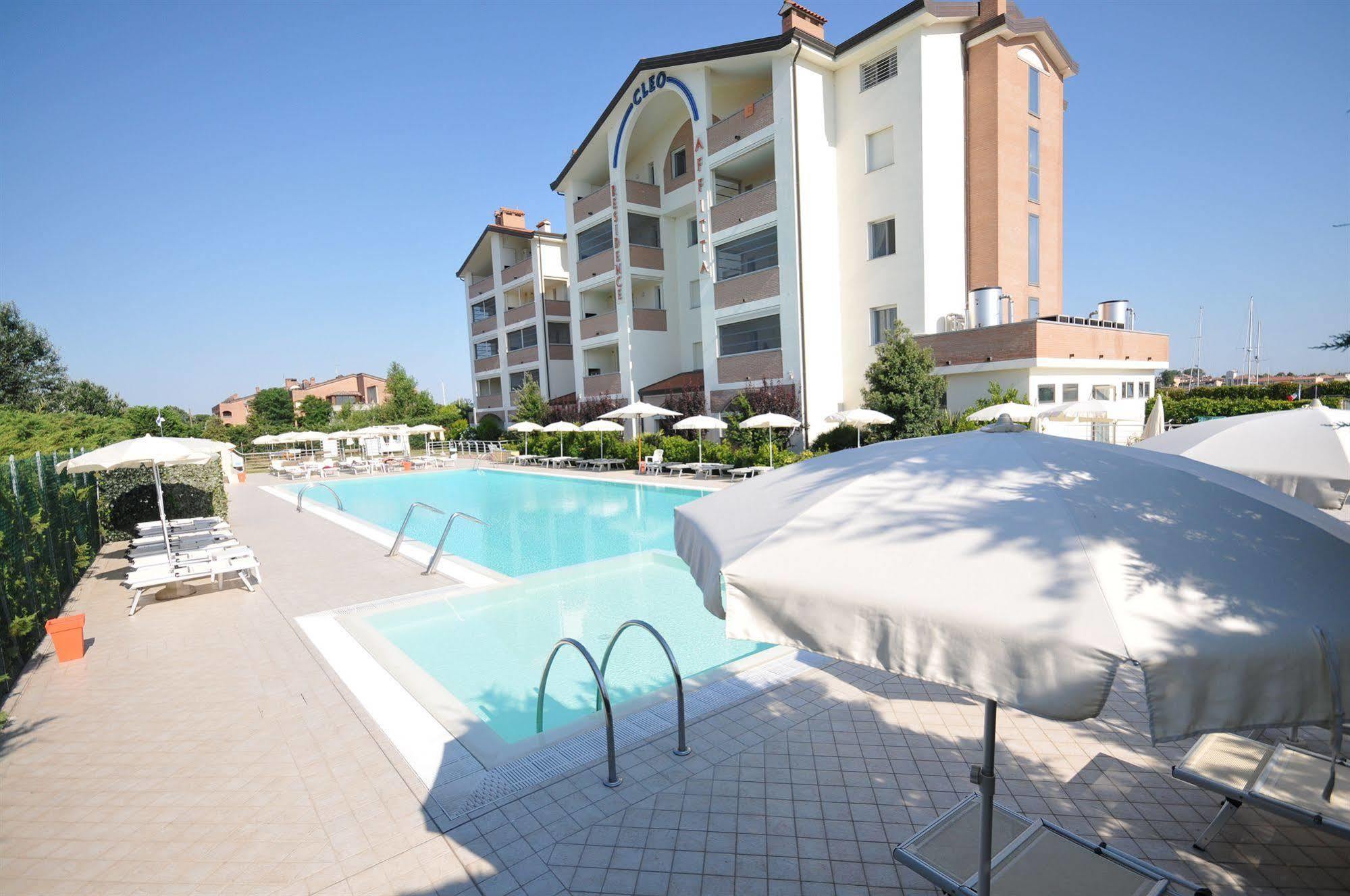 Cleo Apart-hotel 4*